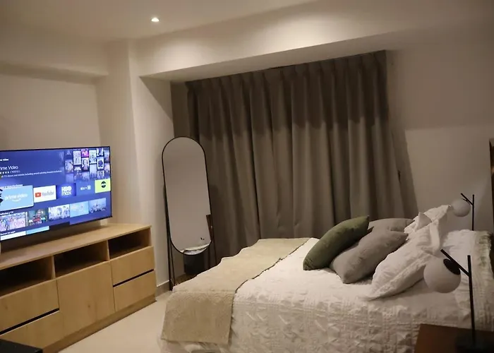 Apartment Loft. With Alexa. Equiped. New Building. *
